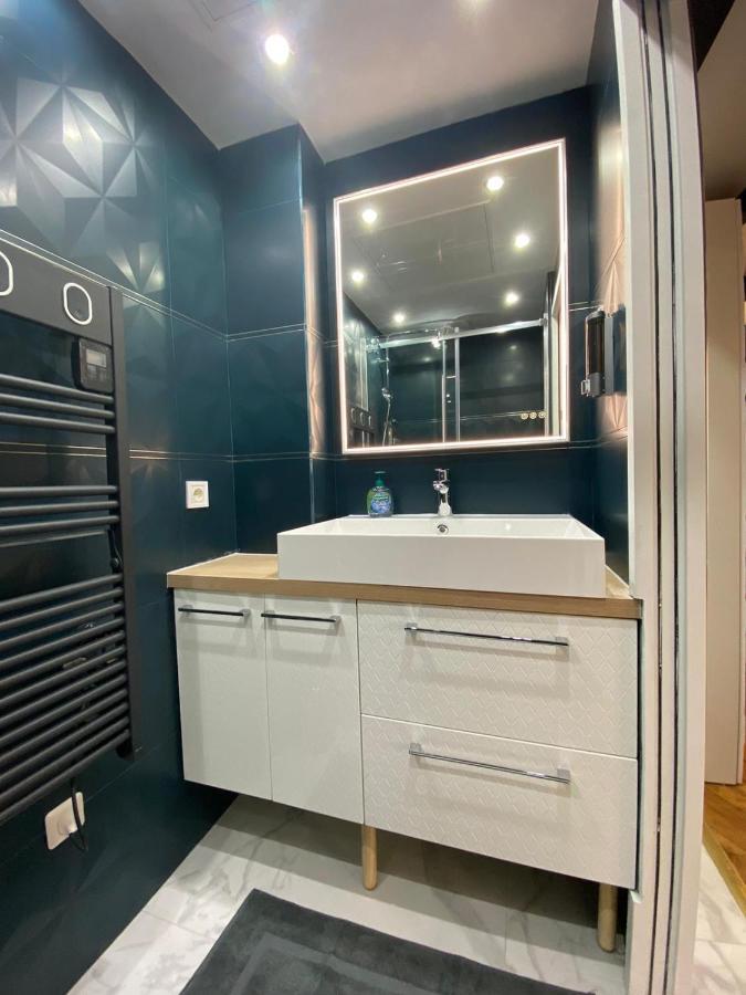 Beautiful Mini Loft Near Saint-Lazare Aparthotel ปารีส ภายนอก รูปภาพ
