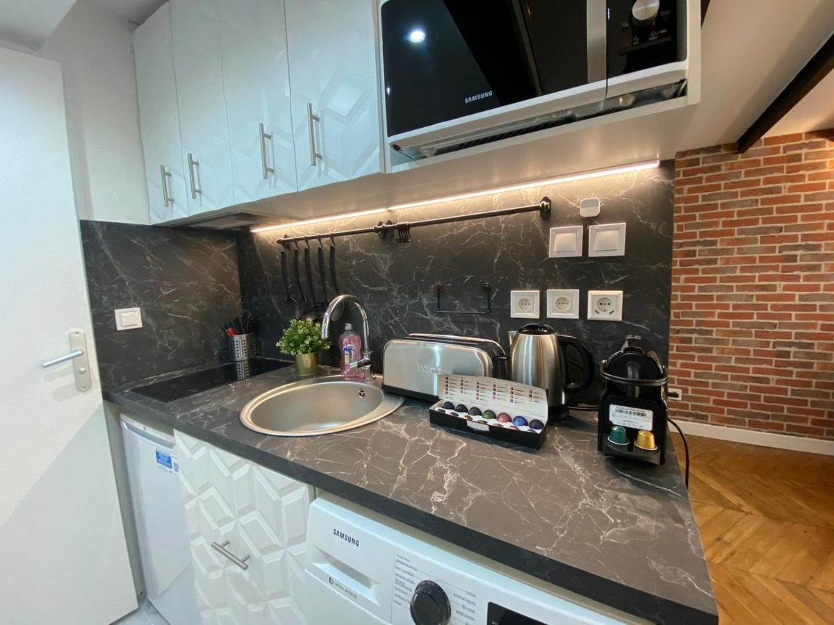 Beautiful Mini Loft Near Saint-Lazare Aparthotel ปารีส ภายนอก รูปภาพ